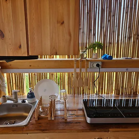 Mar A Glamping23 * Douăzeci şi Trei August