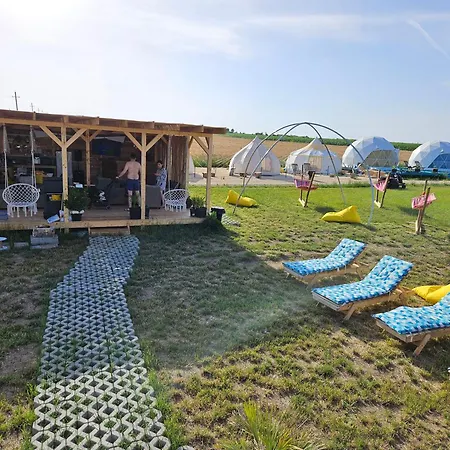 Feriested Mar A Glamping23 Douăzeci şi Trei August
