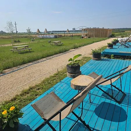 Mar A Glamping23 *