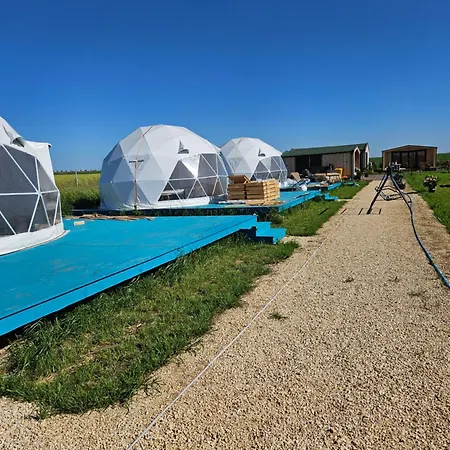Mar A Glamping23 * Douazeci si Trei August